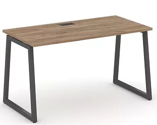 Стол письменный на T1-образных опорах 40х40