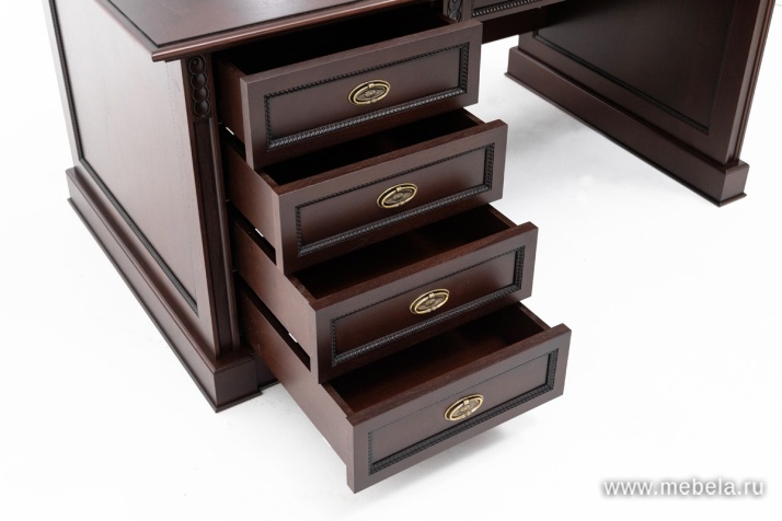 кабинет директора Doge